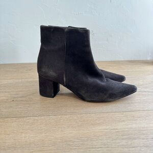L'Agence Women Jeanne II Pointed Toe Graphite Suede Bootie Size 7